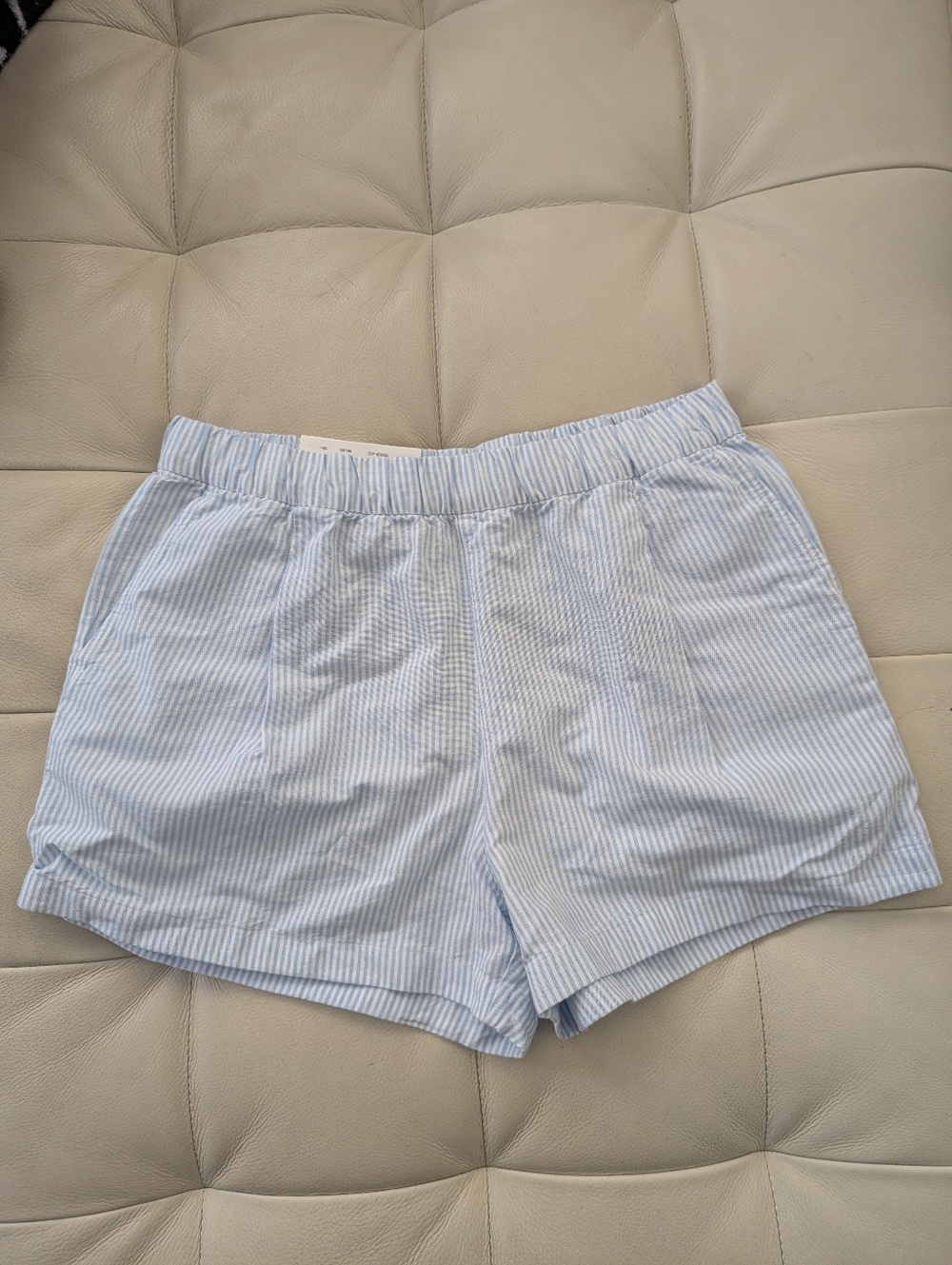 Uniqlo easy cotton shorts, size M